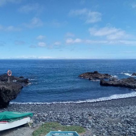 Blue Sea. Tony Frias. Las Eras. Arico - Tenerife. Arico el Nuevo Esterno foto