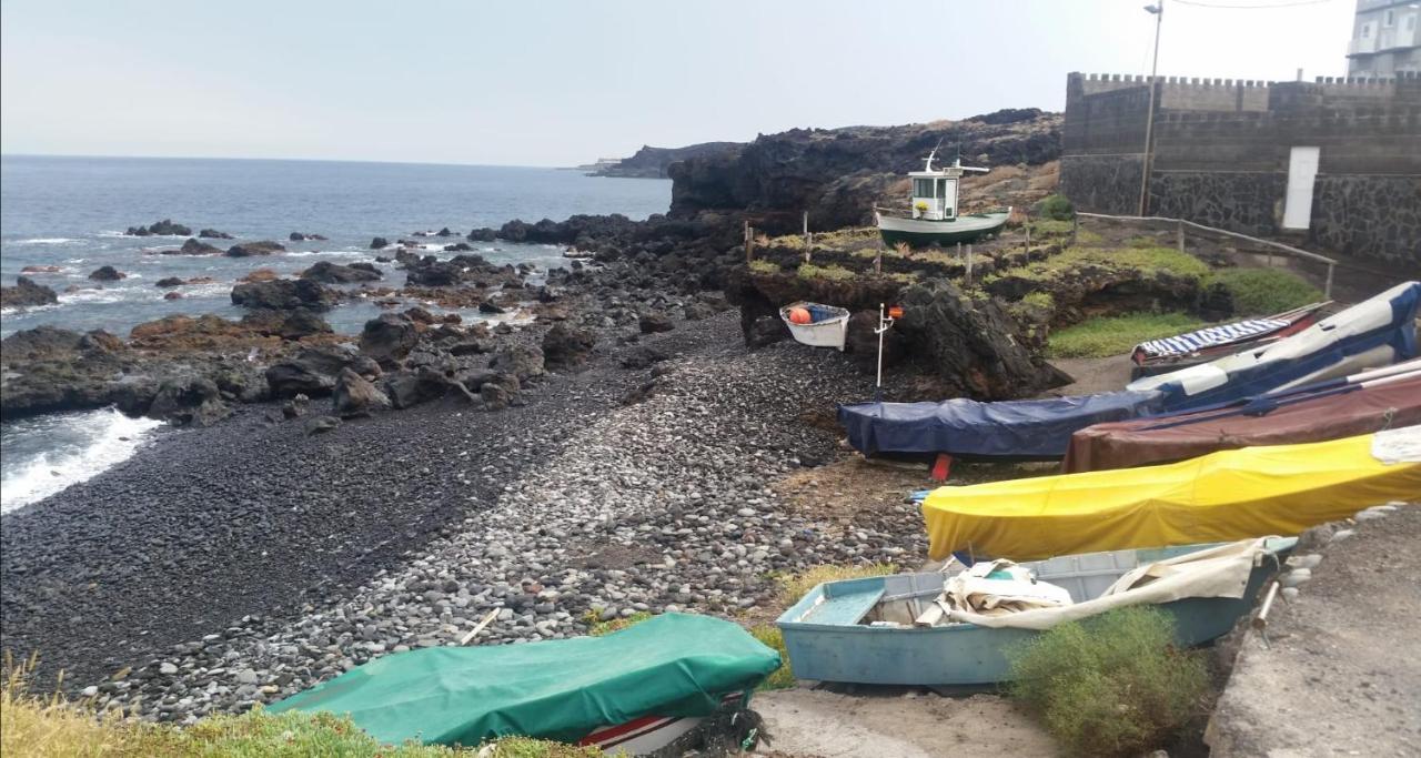 Blue Sea. Tony Frias. Las Eras. Arico - Tenerife. Arico el Nuevo Esterno foto