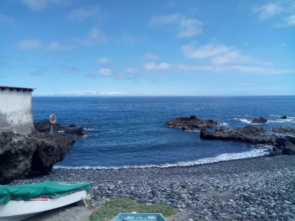 Blue Sea. Tony Frias. Las Eras. Arico - Tenerife. Arico el Nuevo Esterno foto